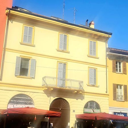 Milano Apartment Navigli View Grande ภายนอก รูปภาพ